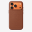 Merkloos geweven hoesje voor iPhone 17 Pro Siennabruin zonder logo – achteraanzicht
